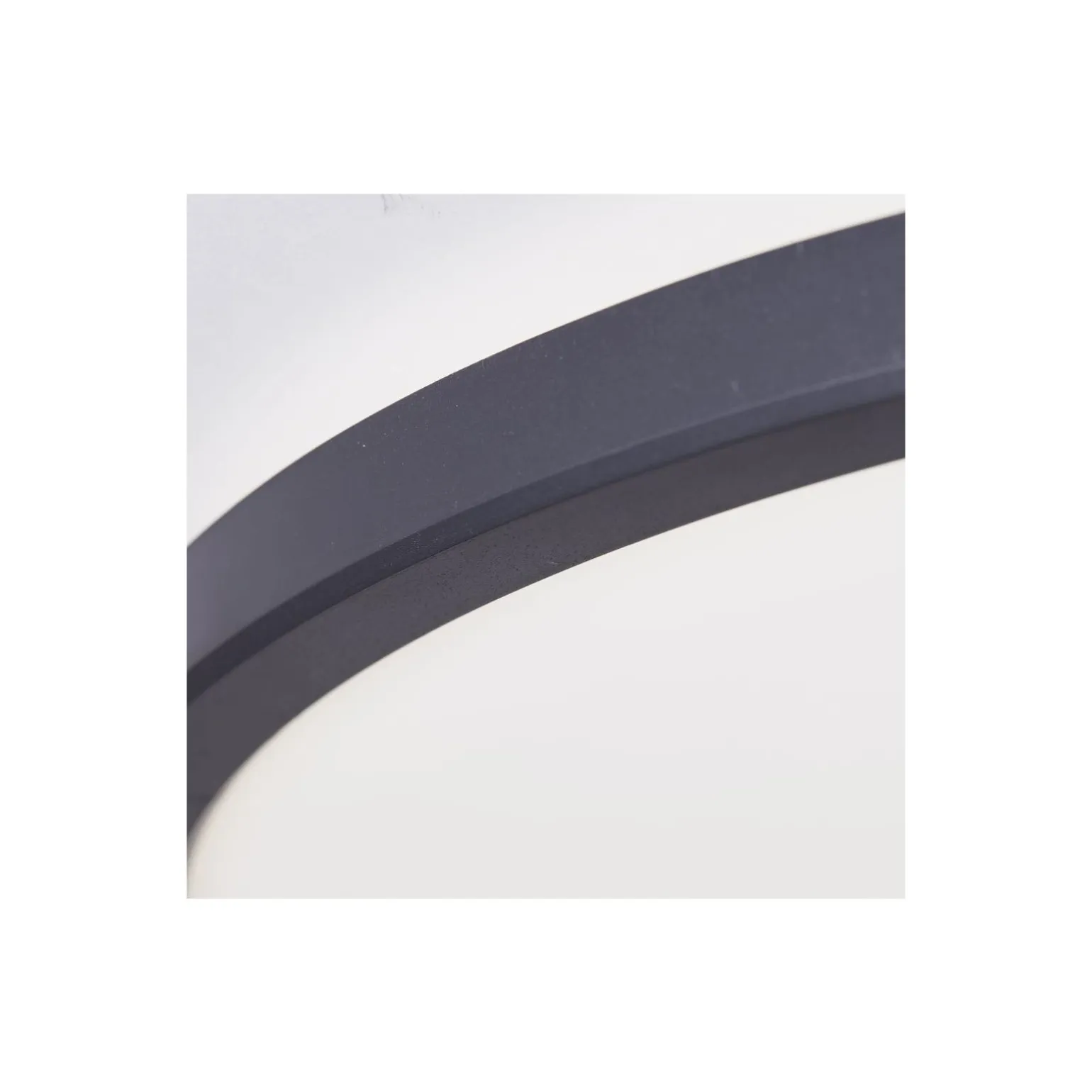Brilliant Brennan Taklampa Plast Svart Vit 30W 4000lm - 840 Kallvit | 541mm - IP44 - 3-Stegs Dimbar