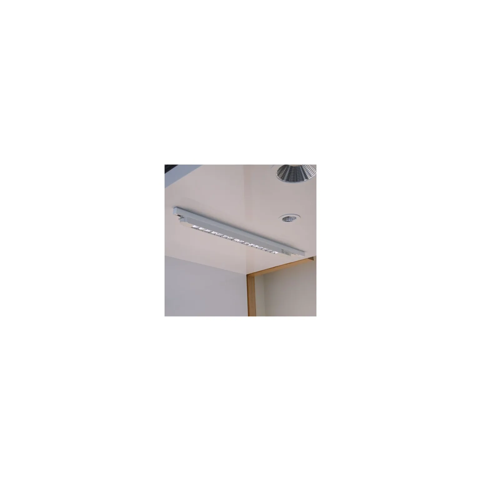Interlight LED-skenbelysning Orion Svart 55W 5600lm 80D - 840 Kallvit