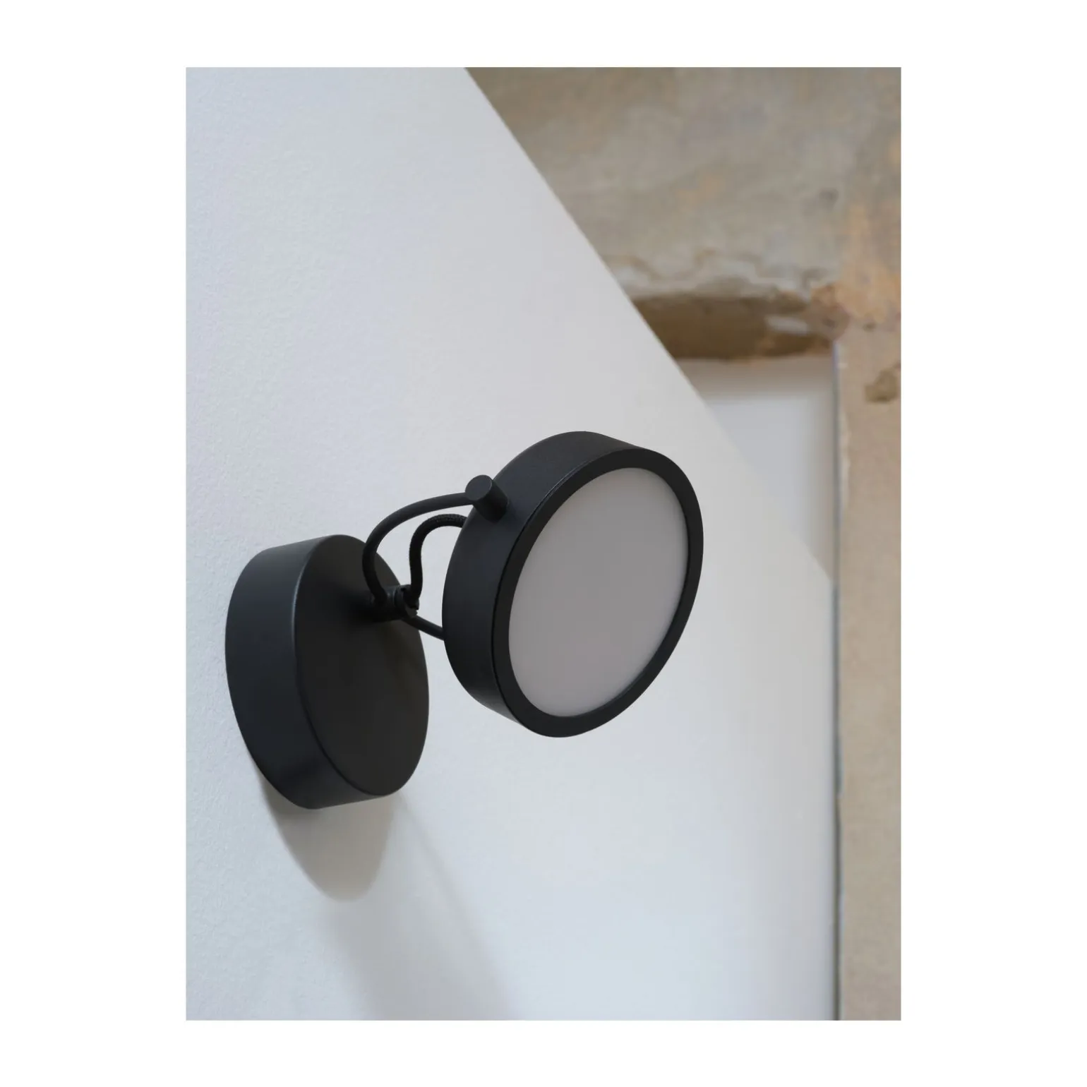 Ledvance Decor Puck Vägglampa Svart 11W 370lm - 930 Varm Vit | Bästa Färgåtergivning