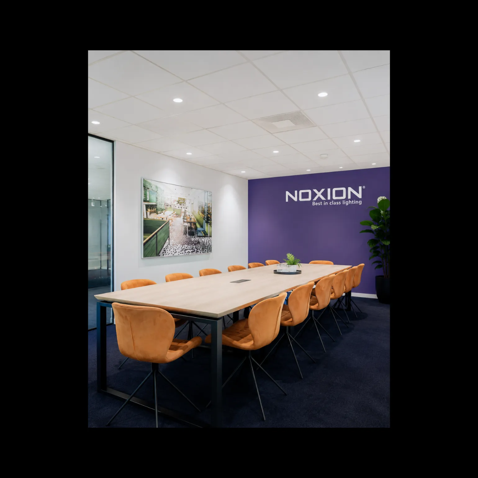 Noxion LEDDownlight SlimV2.0TRIAC Dimbar 24W 2400lm 830 Varm Vit |225mm - Utskärning 200mm - IP44