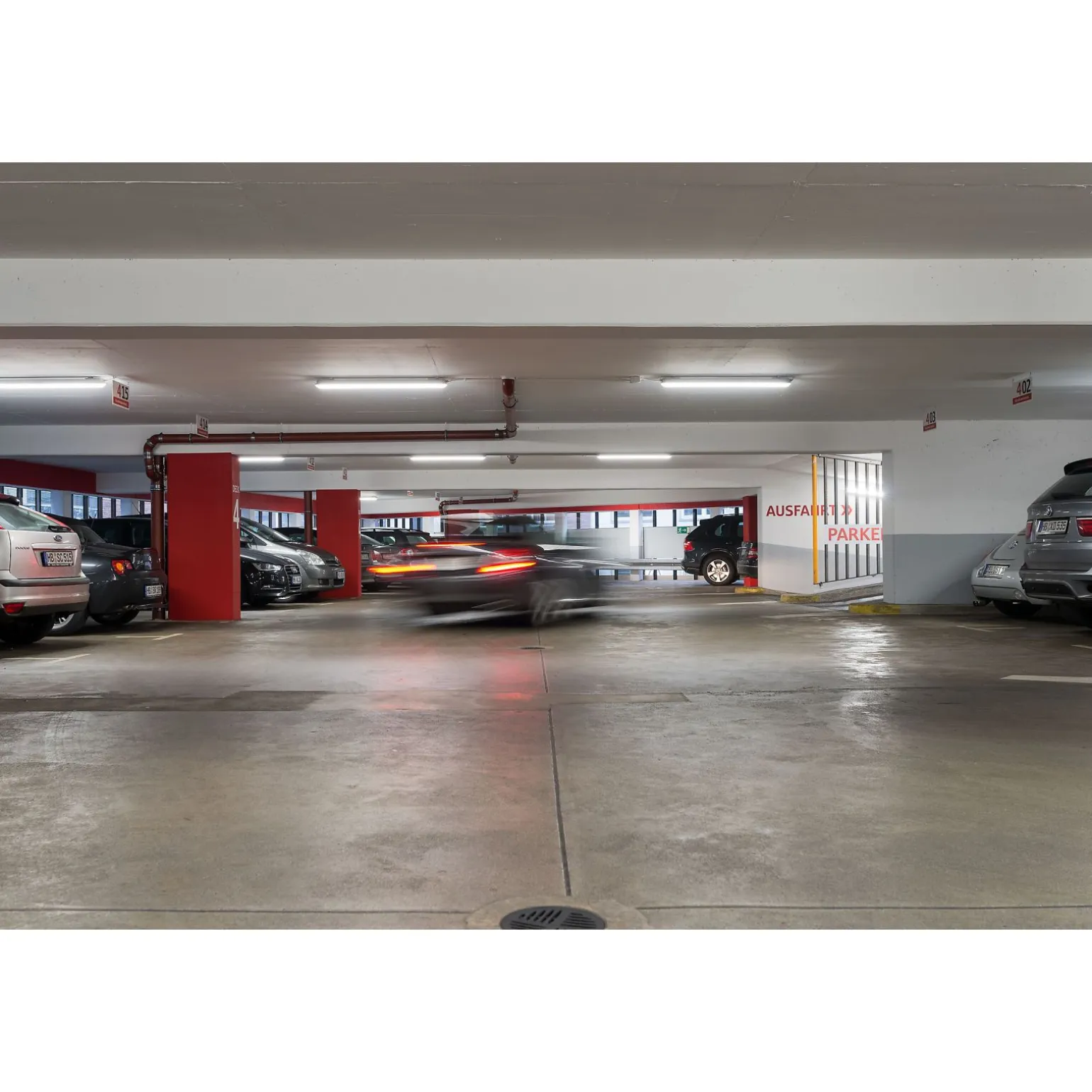 Philips LED Allmänbruksarmatur Vattentät CoreLine WT120C Gen2 15W 1900lm - 840 Kallvit | 60cm