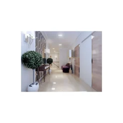 Philips LED Downlight CoreLine Aluminium Vit 6W 700lm 180D - 830-840 CCT | 90mm - Utskärning 83mm - IP20/IP44